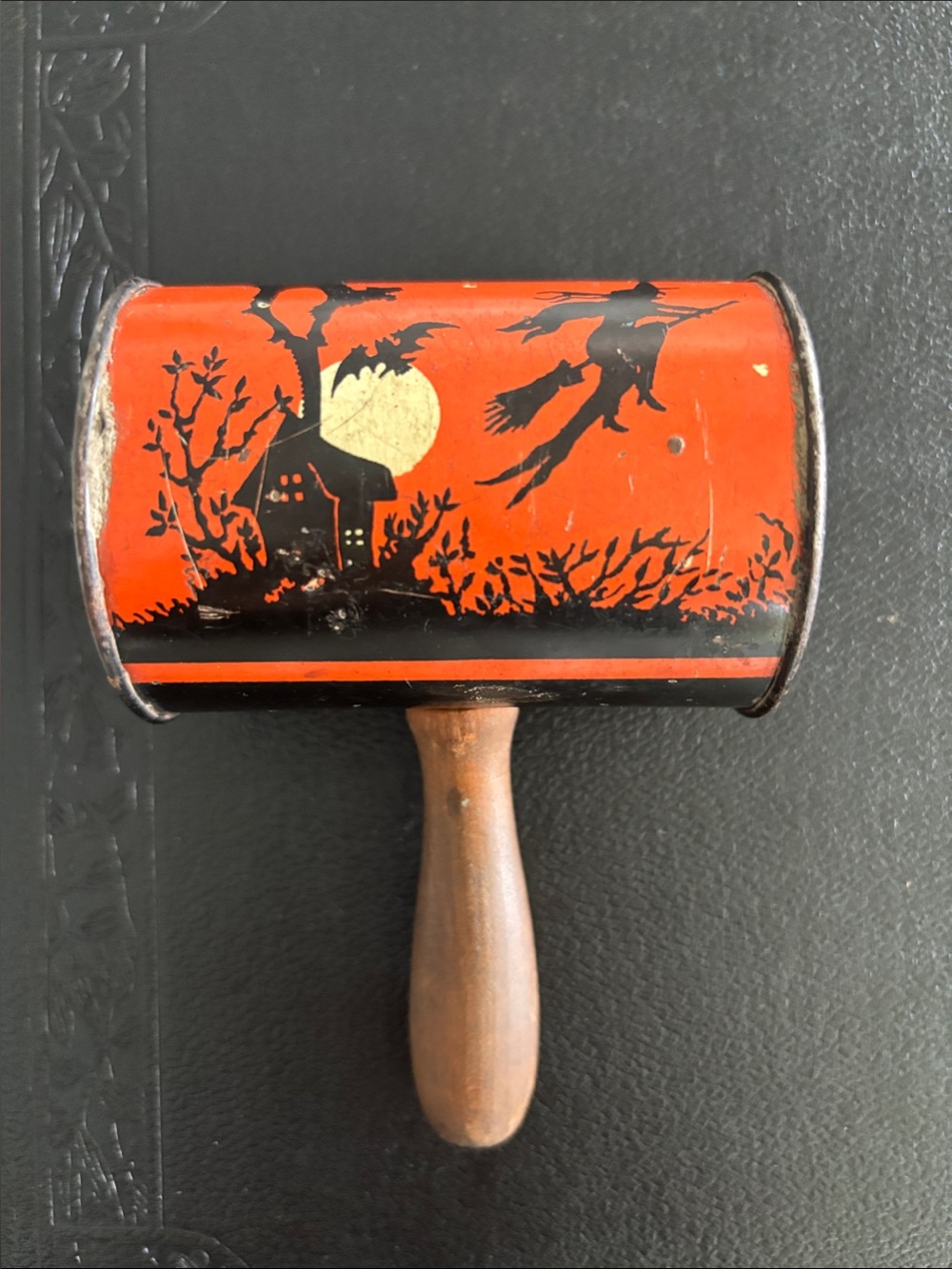 Vintage Halloween Rattle Noisemaker